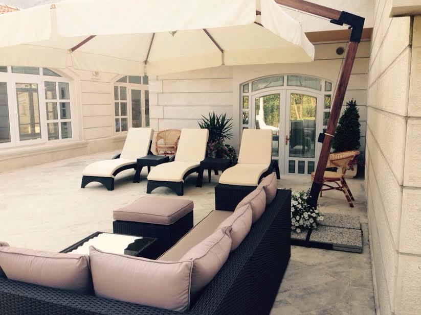 Apartments Anna โอมิช ภายนอก รูปภาพ